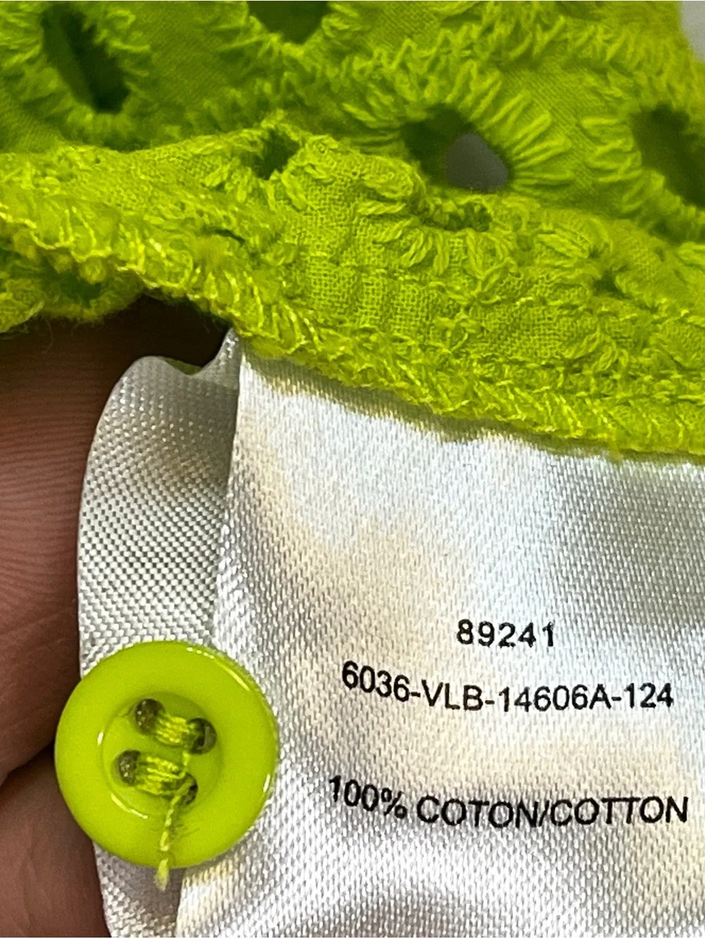 ✨100% Cotton Neon Green Eyelet Button-Front Camisole Top - Picture 6 of 10
